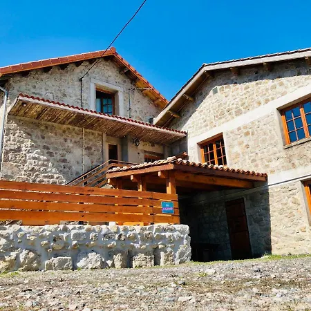 Montaron Maison De Vacances Hébergement de vacances *